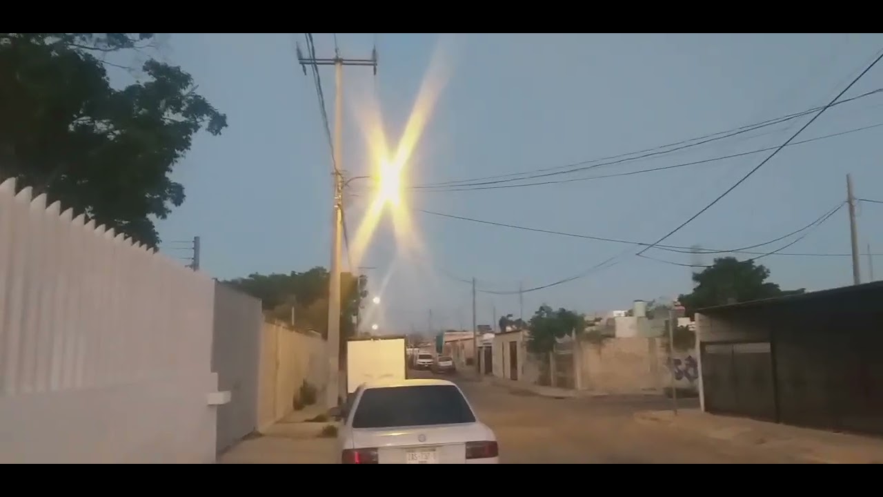 a que hora amanece en merida