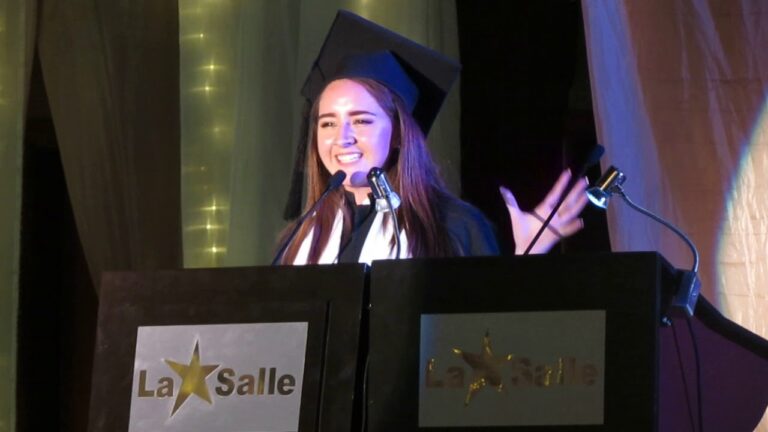 Frases de Despedida de la Preparatoria: Mensajes Emotivos para un Nuevo