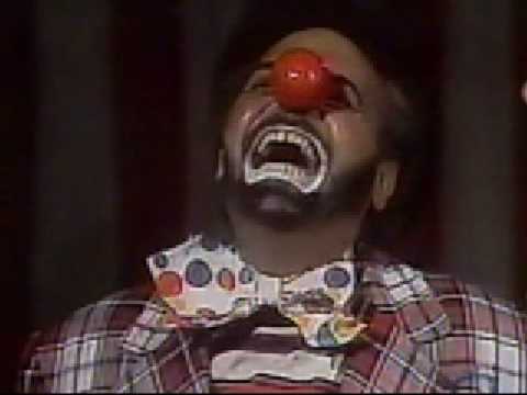 rie payaso aunque te duela el alma