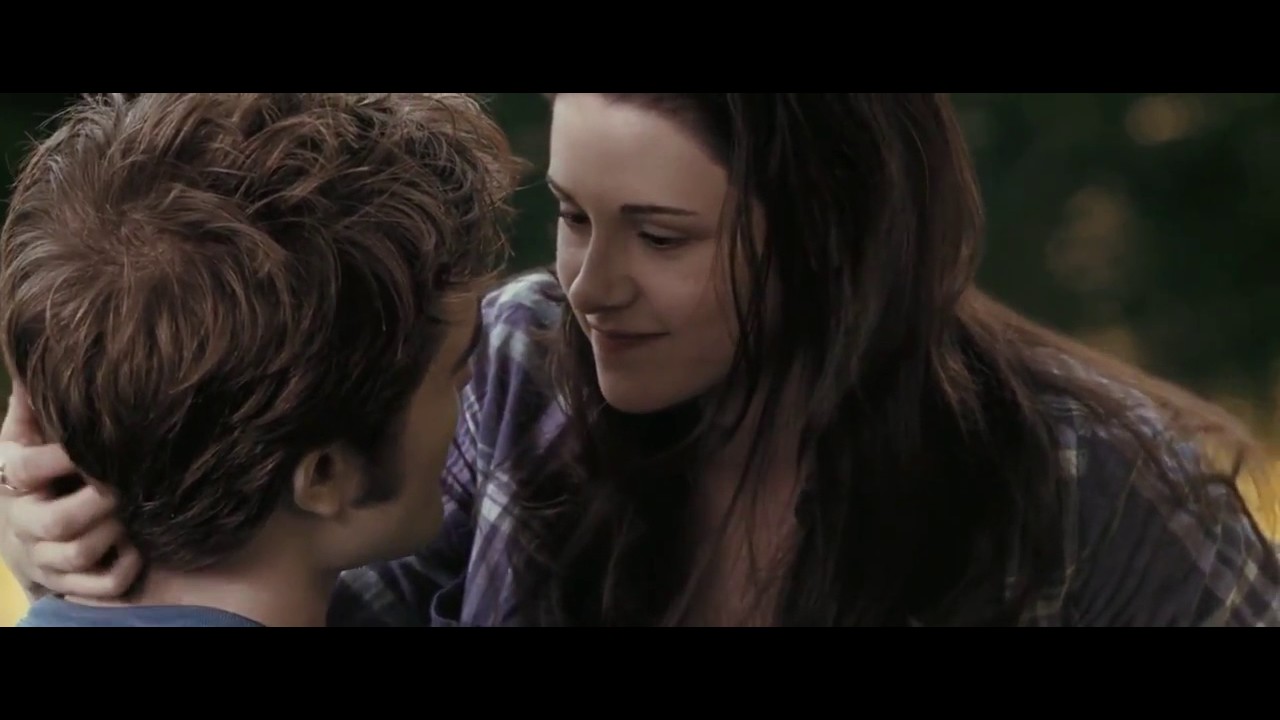 ver crepusculo amanecer parte 1 gratis